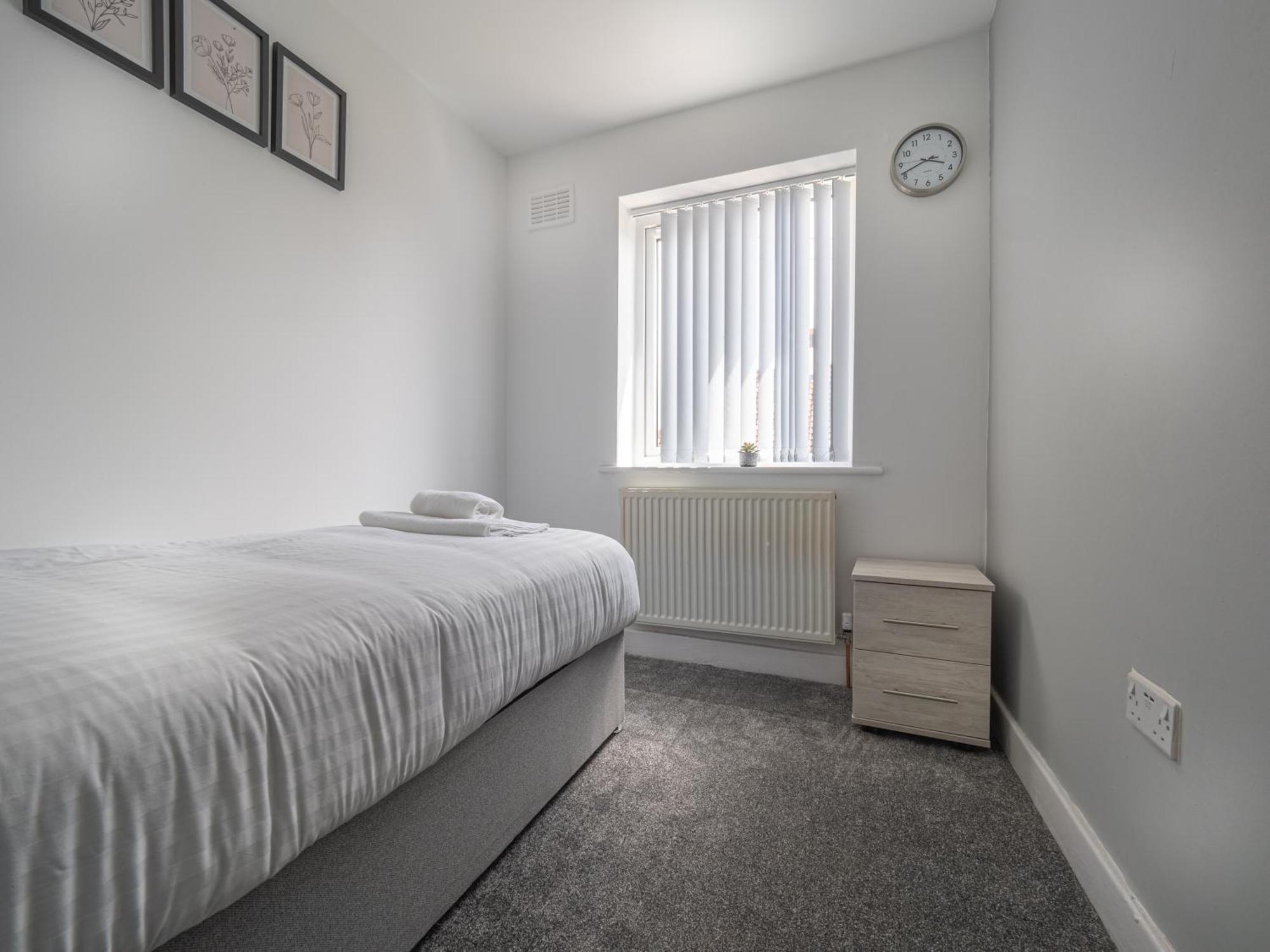 3Br Haven Retreat In Wallasey With Free Street Parking Екстериор снимка